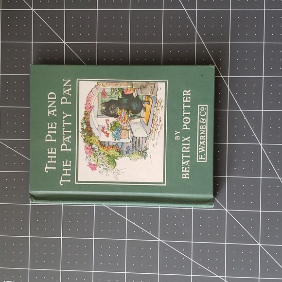 Vintage Books by Beatrix Potter - Picture 10 of 14